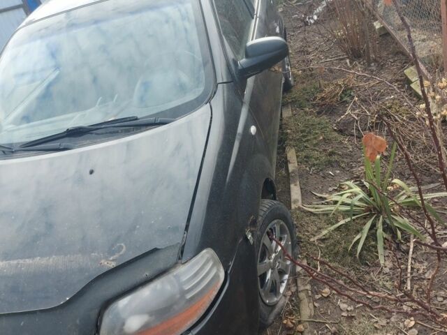 Белый Шевроле Авео, объемом двигателя 0 л и пробегом 300 тыс. км за 452 $, фото 1 на Automoto.ua