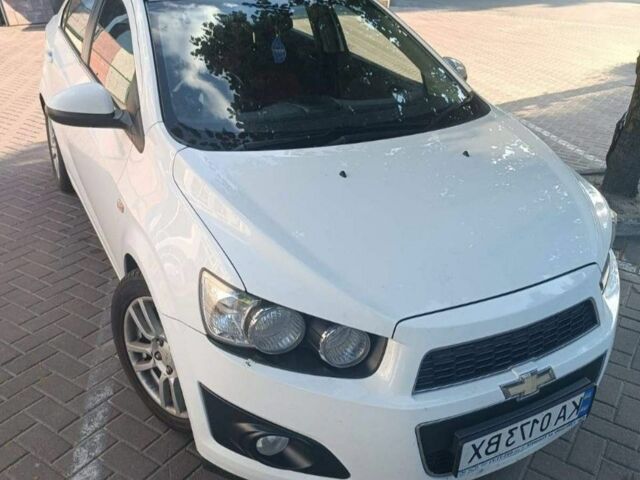 Білий Шевроле Авео, об'ємом двигуна 1.6 л та пробігом 167 тис. км за 6700 $, фото 1 на Automoto.ua