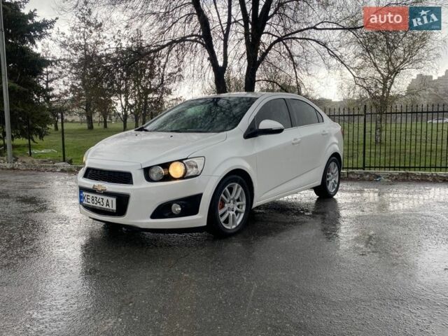 Белый Шевроле Авео, объемом двигателя 1.4 л и пробегом 125 тыс. км за 6450 $, фото 1 на Automoto.ua