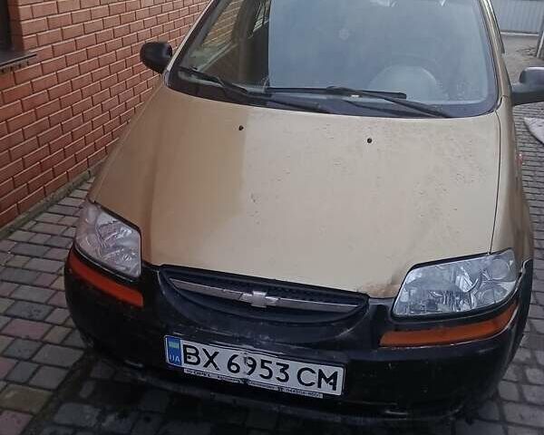 Бежевий Шевроле Авео, об'ємом двигуна 1.2 л та пробігом 448 тис. км за 3200 $, фото 1 на Automoto.ua