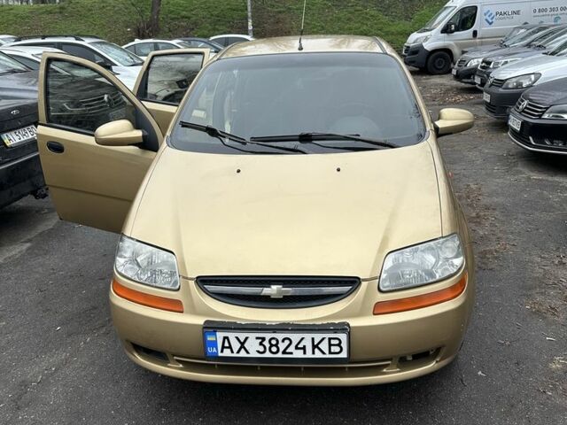Бежевий Шевроле Авео, об'ємом двигуна 1.5 л та пробігом 169 тис. км за 2500 $, фото 1 на Automoto.ua