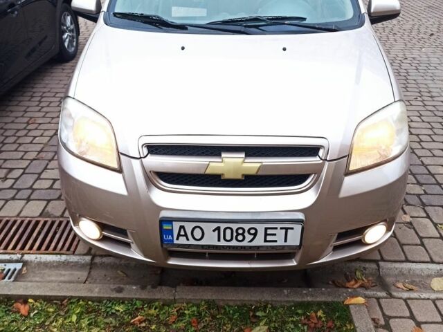 Бежевий Шевроле Авео, об'ємом двигуна 1.6 л та пробігом 160 тис. км за 4100 $, фото 1 на Automoto.ua