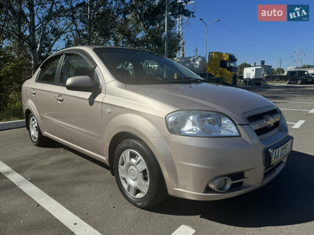 Бежевый Шевроле Авео, объемом двигателя 1.6 л и пробегом 89 тыс. км за 5350 $, фото 1 на Automoto.ua