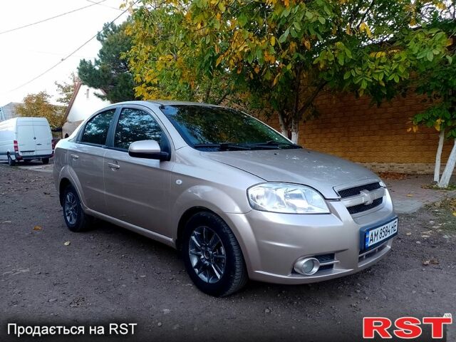 Бежевый Шевроле Авео, объемом двигателя 1.6 л и пробегом 0 тыс. км за 2950 $, фото 1 на Automoto.ua