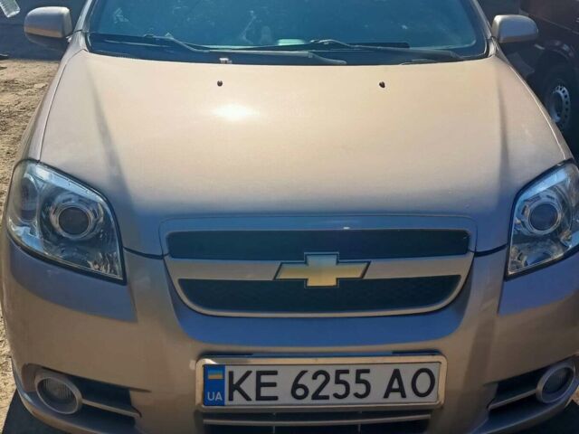 Бежевий Шевроле Авео, об'ємом двигуна 1.6 л та пробігом 177 тис. км за 5000 $, фото 1 на Automoto.ua