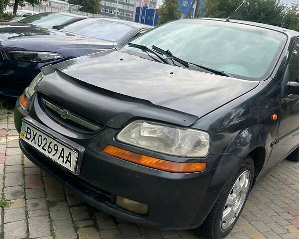 Чорний Шевроле Авео, об'ємом двигуна 1.5 л та пробігом 230 тис. км за 2600 $, фото 1 на Automoto.ua