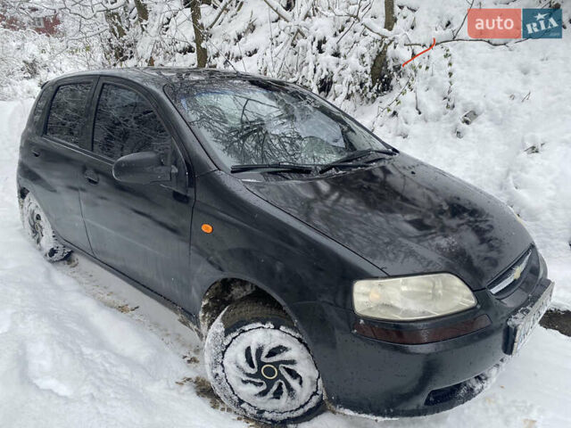 Черный Шевроле Авео, объемом двигателя 1.5 л и пробегом 273 тыс. км за 2400 $, фото 1 на Automoto.ua