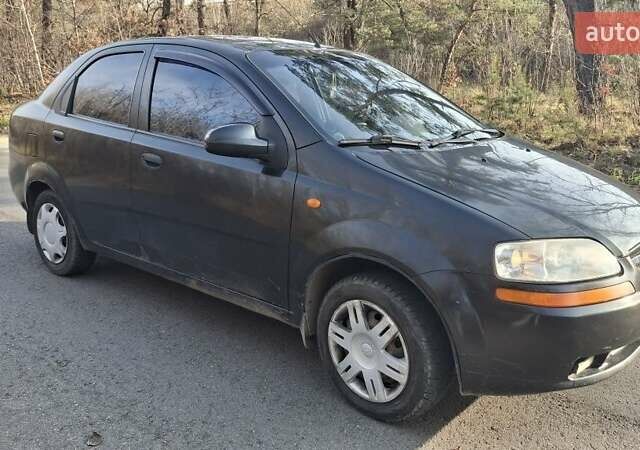 Чорний Шевроле Авео, об'ємом двигуна 1.5 л та пробігом 270 тис. км за 2500 $, фото 1 на Automoto.ua