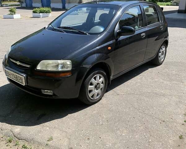Черный Шевроле Авео, объемом двигателя 1.5 л и пробегом 94 тыс. км за 2500 $, фото 1 на Automoto.ua