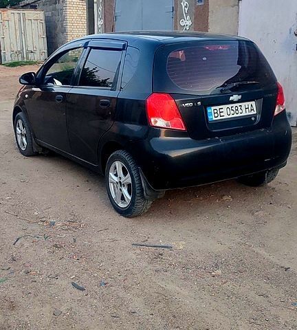 Черный Шевроле Авео, объемом двигателя 1.5 л и пробегом 200 тыс. км за 1900 $, фото 1 на Automoto.ua