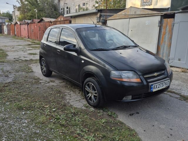 Черный Шевроле Авео, объемом двигателя 1.5 л и пробегом 260 тыс. км за 1857 $, фото 1 на Automoto.ua