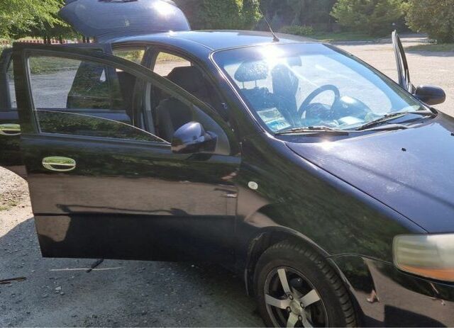 Шевроле Авео 2006 в Харькове на Automoto.ua Черный Шевроле Авео, объемом двигателя 1.5 л и пробегом 160 тыс. км за 3000 $, фото 1 на Automoto.ua