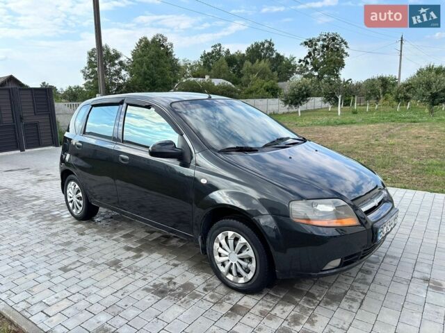 Чорний Шевроле Авео, об'ємом двигуна 1.5 л та пробігом 147 тис. км за 2700 $, фото 1 на Automoto.ua