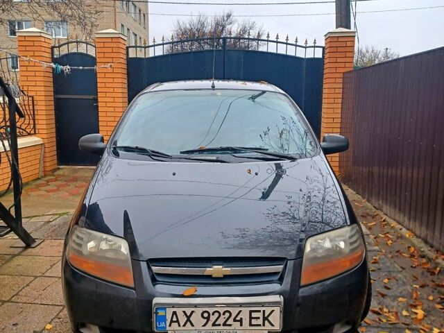Черный Шевроле Авео, объемом двигателя 1.5 л и пробегом 188 тыс. км за 3200 $, фото 1 на Automoto.ua