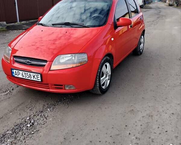 Черный Шевроле Авео, объемом двигателя 1.5 л и пробегом 305 тыс. км за 3400 $, фото 1 на Automoto.ua