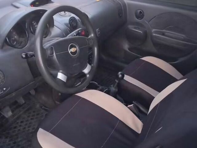 Чорний Шевроле Авео, об'ємом двигуна 1.5 л та пробігом 257 тис. км за 2000 $, фото 1 на Automoto.ua