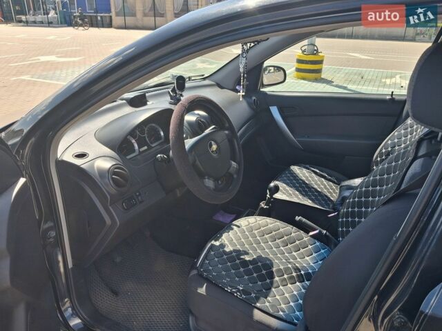Чорний Шевроле Авео, об'ємом двигуна 1.5 л та пробігом 111 тис. км за 4500 $, фото 1 на Automoto.ua