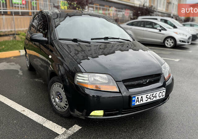 Черный Шевроле Авео, объемом двигателя 1.5 л и пробегом 270 тыс. км за 2999 $, фото 1 на Automoto.ua