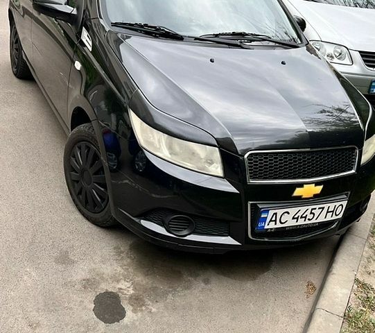 Черный Шевроле Авео, объемом двигателя 1.5 л и пробегом 184 тыс. км за 4300 $, фото 1 на Automoto.ua
