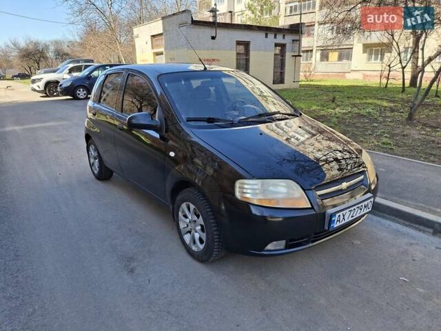 Черный Шевроле Авео, объемом двигателя 1.5 л и пробегом 165 тыс. км за 4500 $, фото 1 на Automoto.ua