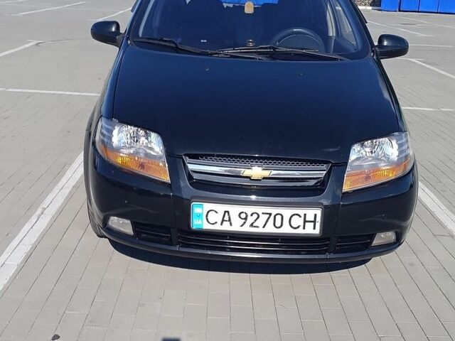 Черный Шевроле Авео, объемом двигателя 1.5 л и пробегом 260 тыс. км за 3300 $, фото 1 на Automoto.ua