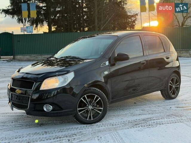Черный Шевроле Авео, объемом двигателя 1.5 л и пробегом 170 тыс. км за 5450 $, фото 1 на Automoto.ua
