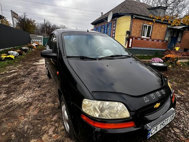 Черный Шевроле Авео, объемом двигателя 1.5 л и пробегом 211 тыс. км за 1800 $, фото 1 на Automoto.ua