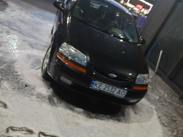 Черный Шевроле Авео, объемом двигателя 1.5 л и пробегом 220 тыс. км за 2500 $, фото 1 на Automoto.ua