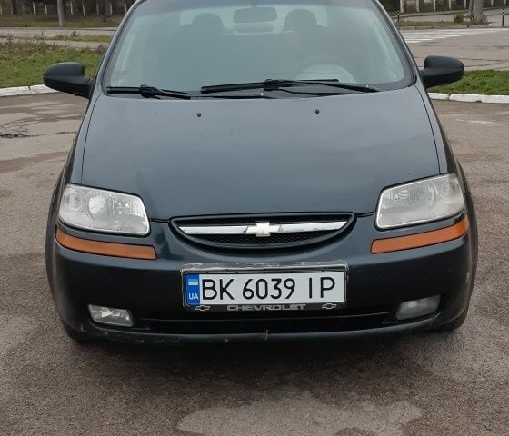 Чорний Шевроле Авео, об'ємом двигуна 1.5 л та пробігом 290 тис. км за 1900 $, фото 1 на Automoto.ua