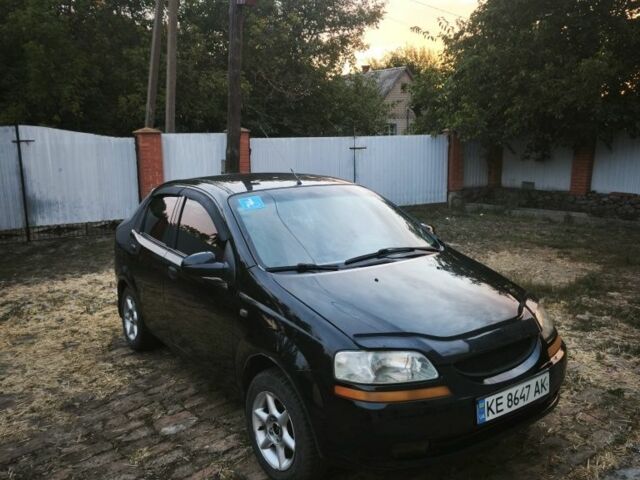 Черный Шевроле Авео, объемом двигателя 1.5 л и пробегом 300 тыс. км за 3000 $, фото 1 на Automoto.ua