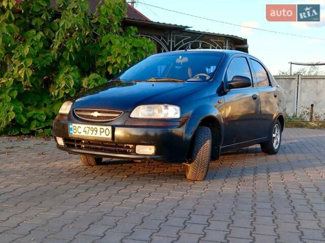 Черный Шевроле Авео, объемом двигателя 1.5 л и пробегом 195 тыс. км за 2650 $, фото 1 на Automoto.ua