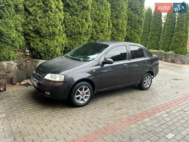 Чорний Шевроле Авео, об'ємом двигуна 1.5 л та пробігом 350 тис. км за 2600 $, фото 1 на Automoto.ua