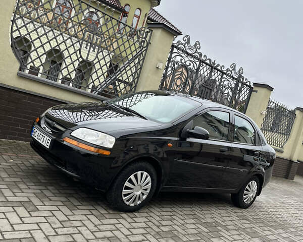 Черный Шевроле Авео, объемом двигателя 1.5 л и пробегом 209 тыс. км за 2999 $, фото 1 на Automoto.ua