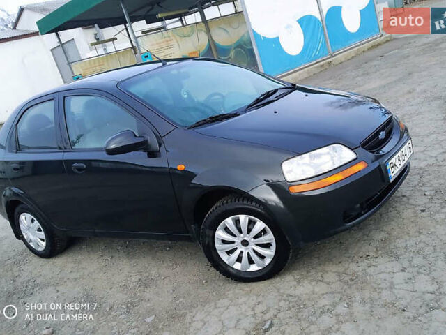 Чорний Шевроле Авео, об'ємом двигуна 1.5 л та пробігом 298 тис. км за 3200 $, фото 1 на Automoto.ua