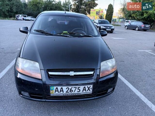 Черный Шевроле Авео, объемом двигателя 1.5 л и пробегом 322 тыс. км за 1900 $, фото 1 на Automoto.ua