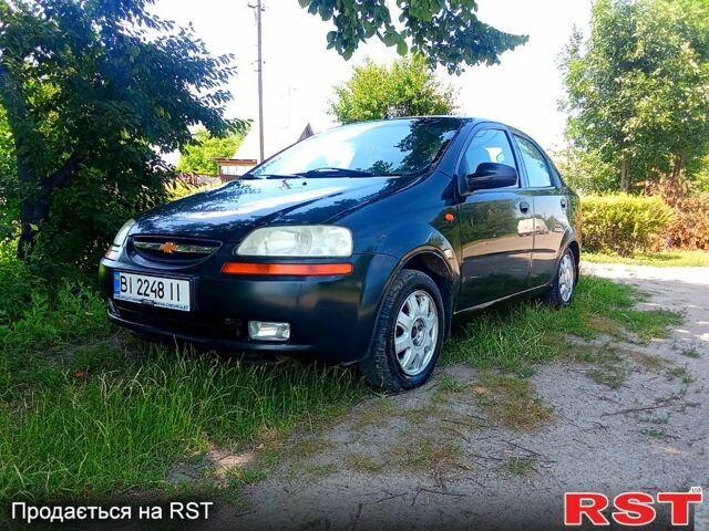 Черный Шевроле Авео, объемом двигателя 1.5 л и пробегом 240 тыс. км за 2800 $, фото 1 на Automoto.ua