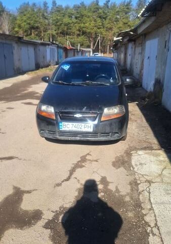 Черный Шевроле Авео, объемом двигателя 1.5 л и пробегом 185 тыс. км за 2000 $, фото 1 на Automoto.ua