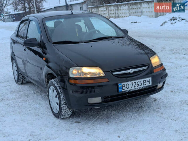 Черный Шевроле Авео, объемом двигателя 1.5 л и пробегом 200 тыс. км за 1900 $, фото 1 на Automoto.ua