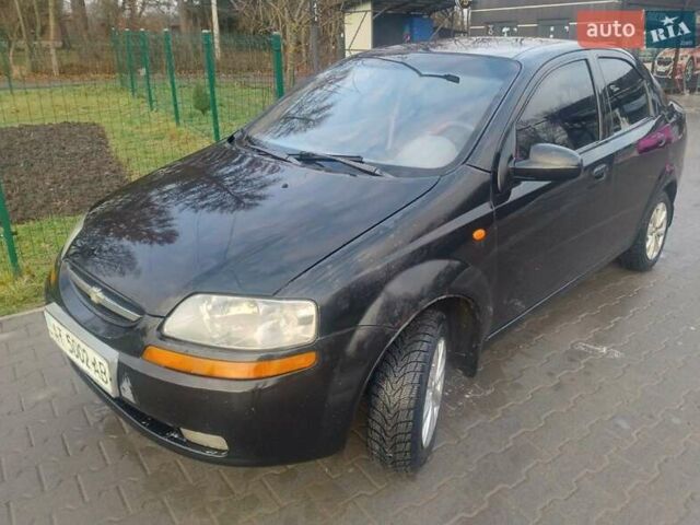 Черный Шевроле Авео, объемом двигателя 1.5 л и пробегом 555 тыс. км за 2500 $, фото 1 на Automoto.ua
