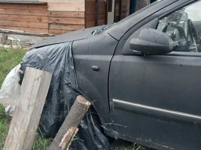 Чорний Шевроле Авео, об'ємом двигуна 1.5 л та пробігом 3 тис. км за 1122 $, фото 1 на Automoto.ua