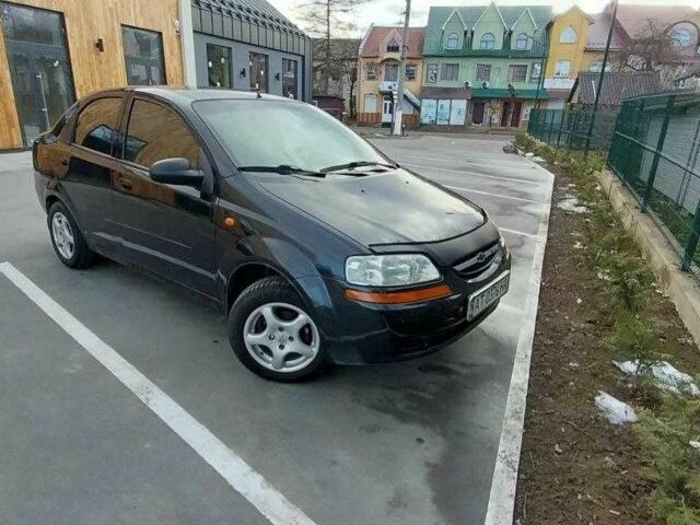 Черный Шевроле Авео, объемом двигателя 1.5 л и пробегом 327 тыс. км за 3450 $, фото 1 на Automoto.ua