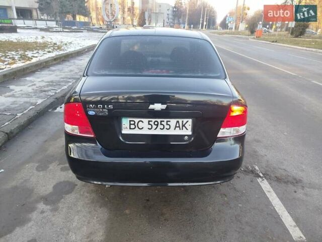 Черный Шевроле Авео, объемом двигателя 1.5 л и пробегом 290 тыс. км за 2500 $, фото 1 на Automoto.ua