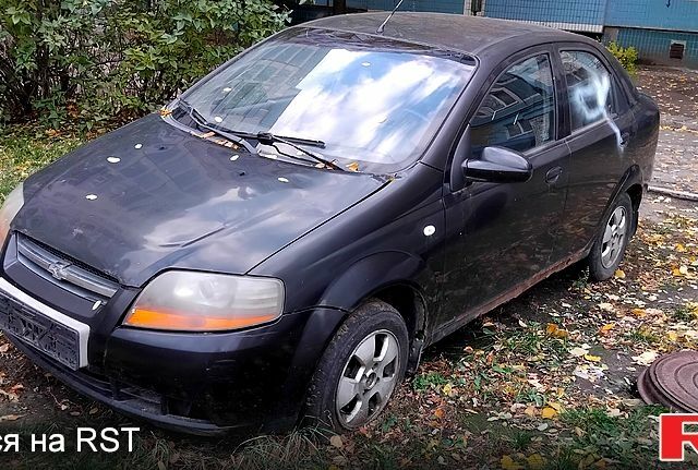 Черный Шевроле Авео, объемом двигателя 1.5 л и пробегом 350 тыс. км за 1000 $, фото 1 на Automoto.ua