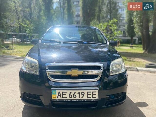 Черный Шевроле Авео, объемом двигателя 1.5 л и пробегом 179 тыс. км за 4000 $, фото 1 на Automoto.ua