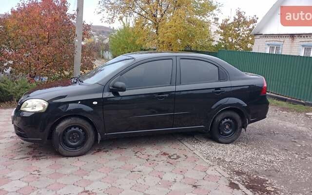 Черный Шевроле Авео, объемом двигателя 1.5 л и пробегом 187 тыс. км за 3300 $, фото 1 на Automoto.ua