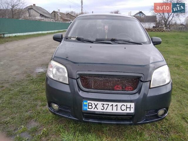 Черный Шевроле Авео, объемом двигателя 1.5 л и пробегом 240 тыс. км за 3000 $, фото 1 на Automoto.ua