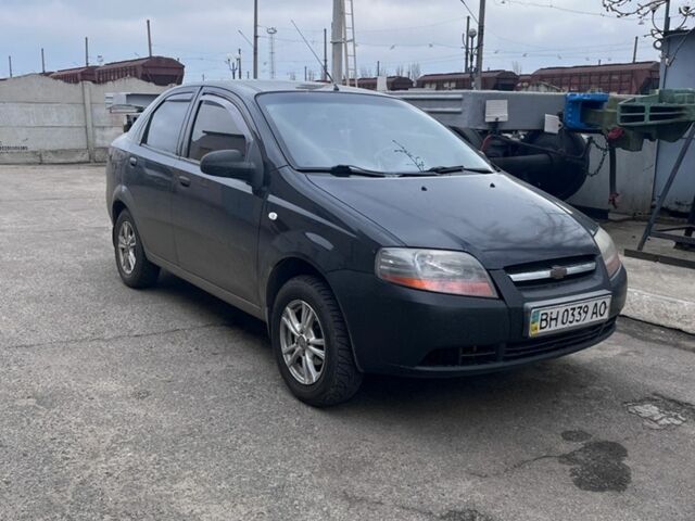 Черный Шевроле Авео, объемом двигателя 1.5 л и пробегом 270 тыс. км за 2600 $, фото 1 на Automoto.ua
