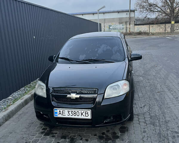Черный Шевроле Авео, объемом двигателя 1.5 л и пробегом 270 тыс. км за 2500 $, фото 1 на Automoto.ua