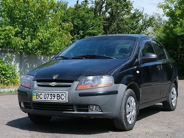 Чорний Шевроле Авео, об'ємом двигуна 1.5 л та пробігом 201 тис. км за 2300 $, фото 1 на Automoto.ua