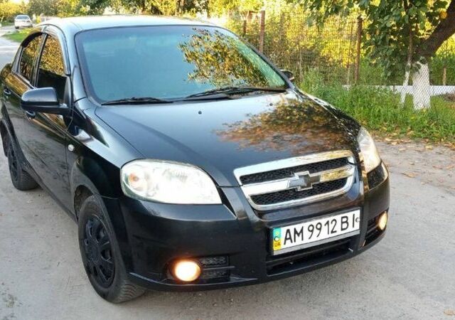 Чорний Шевроле Авео, об'ємом двигуна 1.5 л та пробігом 190 тис. км за 3800 $, фото 1 на Automoto.ua